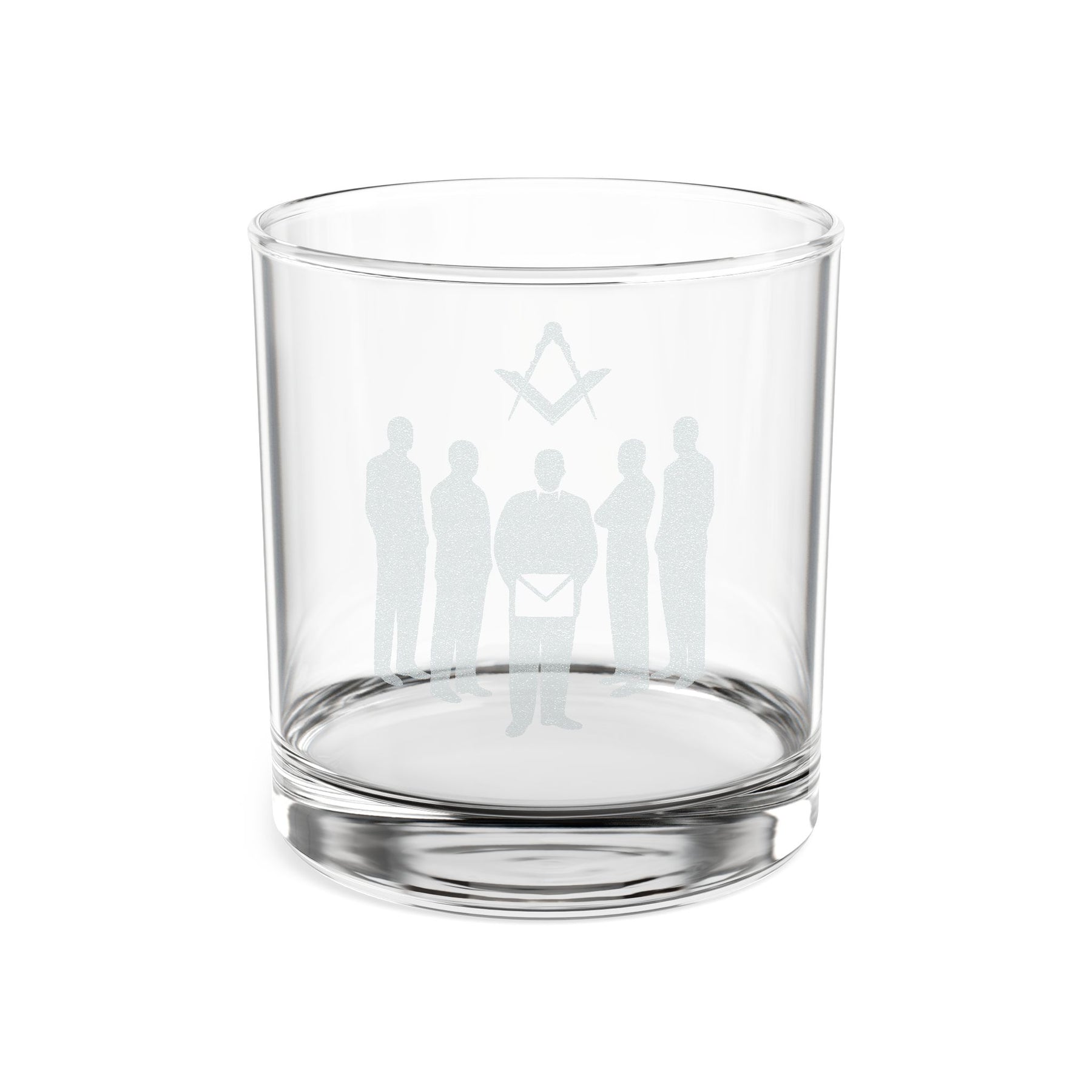 Whiskyglas der Freimaurerloge – Standende Figuren der Bruderschaft mit Winkelmaß und Zirkel