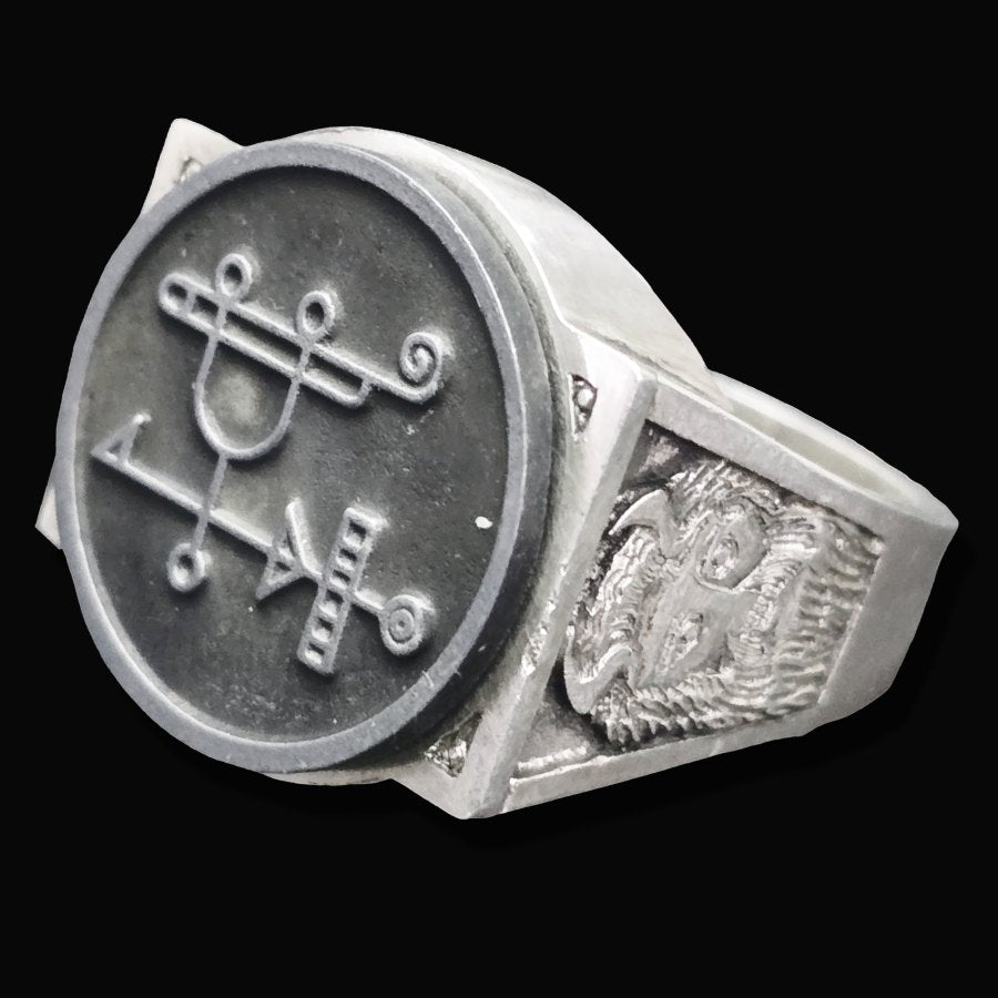 Demon Ring 43 MARQUES SABNOCK 72 Demons Lesser Key of Solomon Goetia In Silver 2.2 cm x 1.8 cm 18 Gr Art 1821 - Bricks Masons