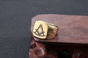 Past Master Blue Lodge Ring - Gold 
Titanium Steel - Bricks Masons