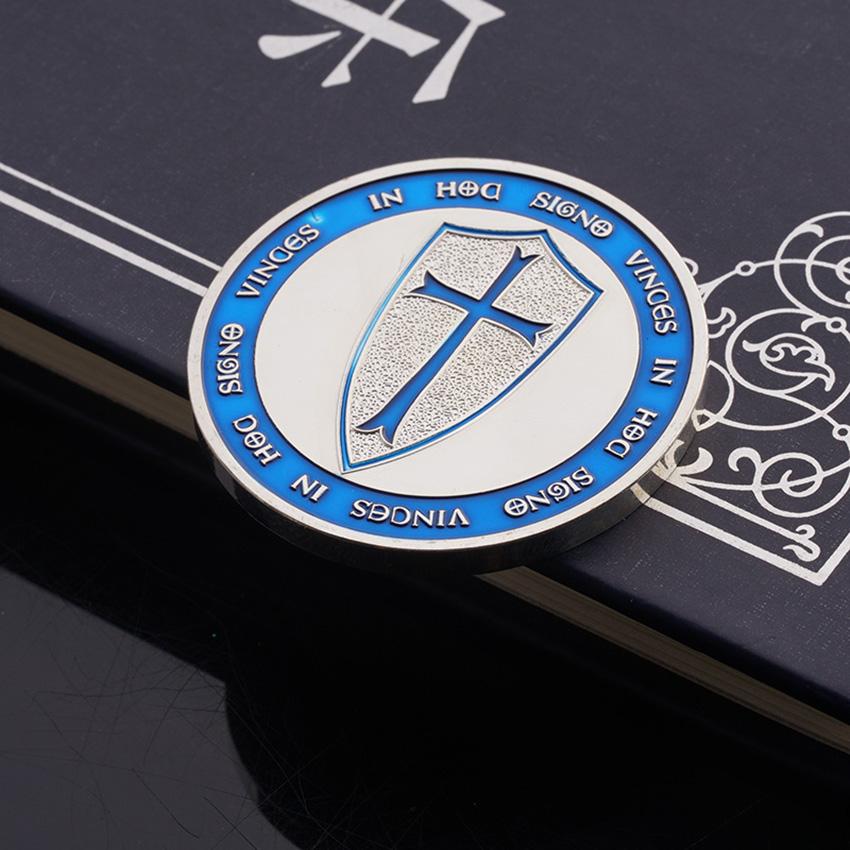 Knights Templar Commandery Coin - IN HOC SIGNO VINCES Light Blue - Bricks Masons